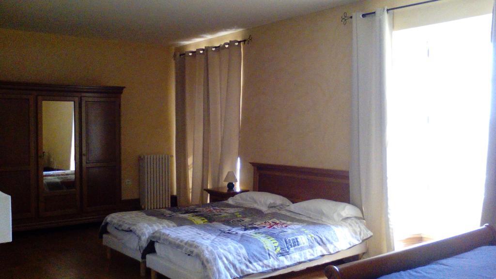 ホテルChateau Sainte Marie Dompierre-sur-Charente エクステリア 写真